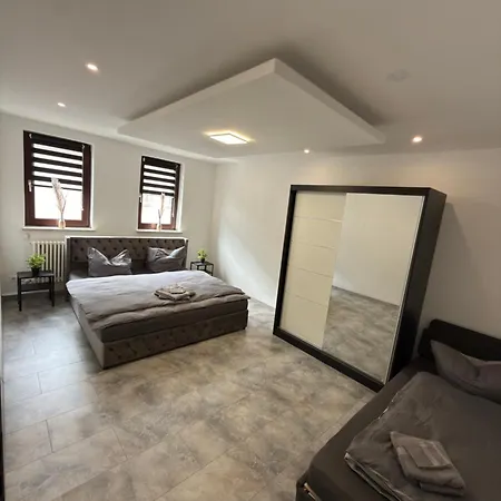 Apartmán Casa Antic Grosse Moderne 50qm Direkt Im Zentrum Wlan Ist Kostenlos 1-4 Personen *